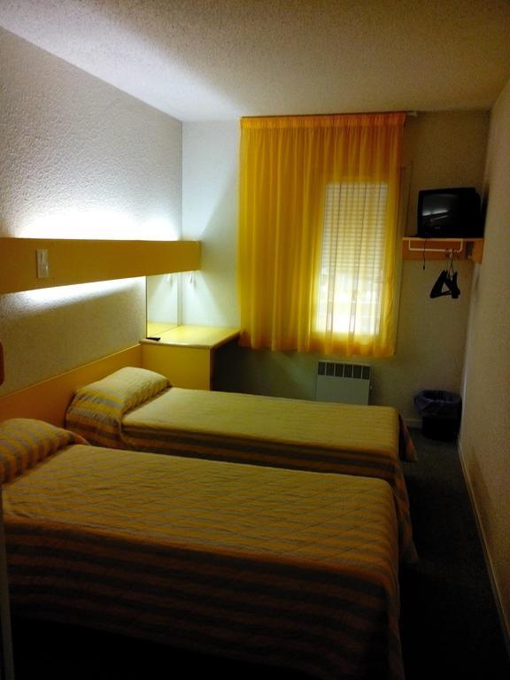 Hostal - Restaurante Asador Esperanza 韦斯卡 客房 照片
